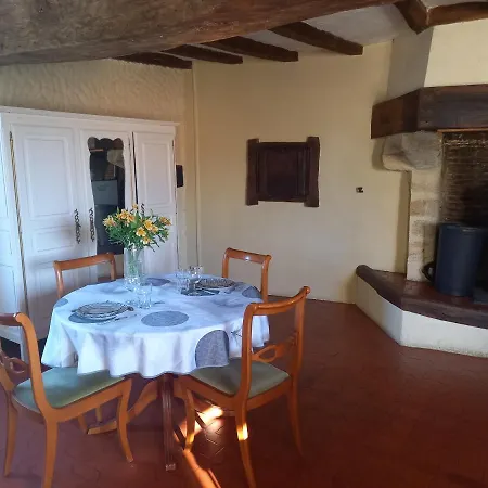 Appartement, Meuble Tourisme, La Maillee Апартаменты Vihiers